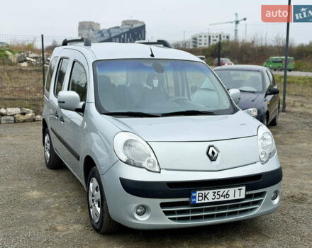 Сірий Рено Кєнгу, об'ємом двигуна 1.6 л та пробігом 175 тис. км за 8250 $, фото 2 на Automoto.ua