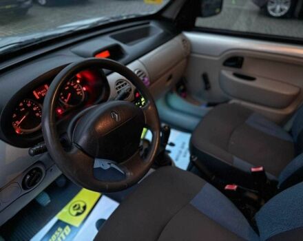 Сірий Рено Кєнгу, об'ємом двигуна 1.5 л та пробігом 291 тис. км за 4700 $, фото 10 на Automoto.ua