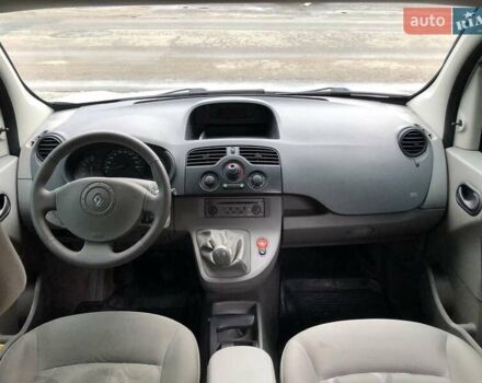 Серый Рено Кенгу, объемом двигателя 1.5 л и пробегом 241 тыс. км за 7600 $, фото 15 на Automoto.ua