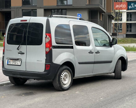 Сірий Рено Кєнгу, об'ємом двигуна 1.5 л та пробігом 242 тис. км за 5499 $, фото 11 на Automoto.ua