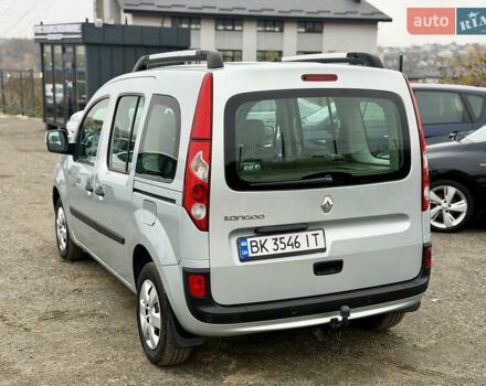 Сірий Рено Кєнгу, об'ємом двигуна 1.6 л та пробігом 175 тис. км за 8250 $, фото 6 на Automoto.ua