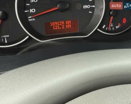 Сірий Рено Кєнгу, об'ємом двигуна 1.6 л та пробігом 168 тис. км за 7450 $, фото 19 на Automoto.ua