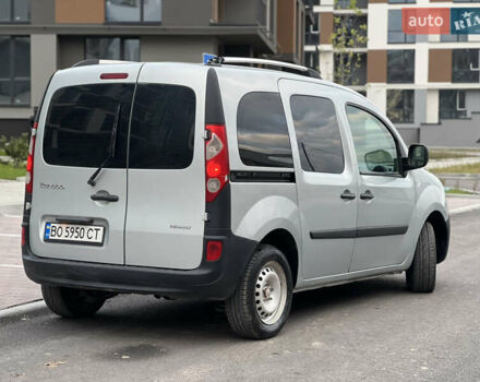 Сірий Рено Кєнгу, об'ємом двигуна 1.5 л та пробігом 242 тис. км за 5499 $, фото 10 на Automoto.ua