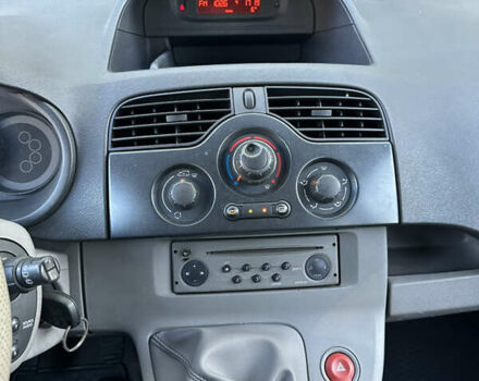 Серый Рено Кенгу, объемом двигателя 1.5 л и пробегом 237 тыс. км за 7350 $, фото 28 на Automoto.ua