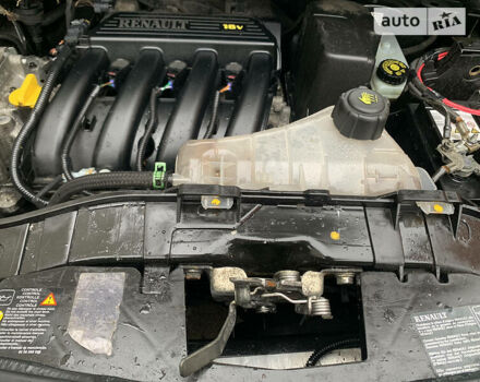 Сірий Рено Кєнгу, об'ємом двигуна 1.6 л та пробігом 131 тис. км за 7599 $, фото 28 на Automoto.ua