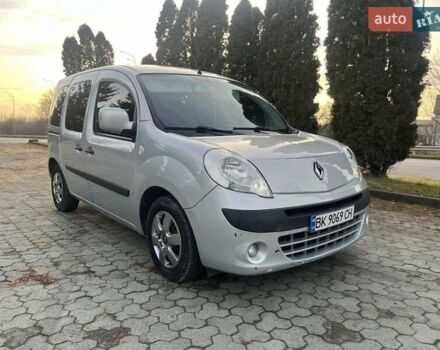 Серый Рено Кенгу, объемом двигателя 1.46 л и пробегом 245 тыс. км за 6250 $, фото 14 на Automoto.ua