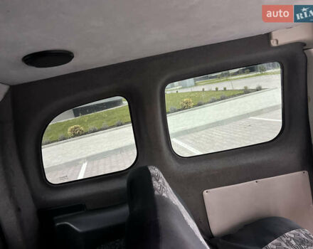 Сірий Рено Кєнгу, об'ємом двигуна 1.5 л та пробігом 242 тис. км за 5499 $, фото 31 на Automoto.ua