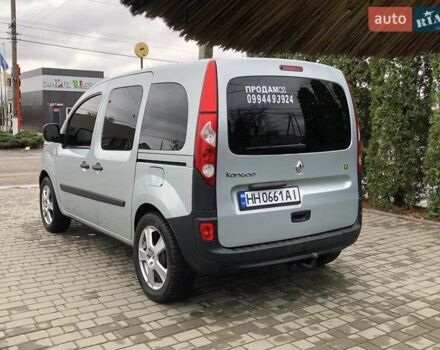 Серый Рено Кенгу, объемом двигателя 1.5 л и пробегом 241 тыс. км за 7600 $, фото 18 на Automoto.ua