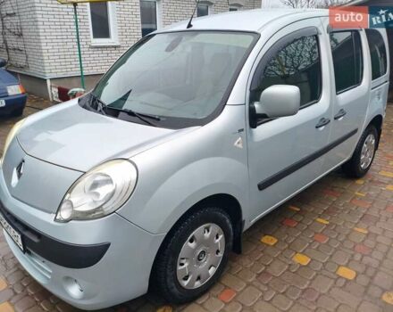 Серый Рено Кенгу, объемом двигателя 1.46 л и пробегом 260 тыс. км за 7300 $, фото 2 на Automoto.ua