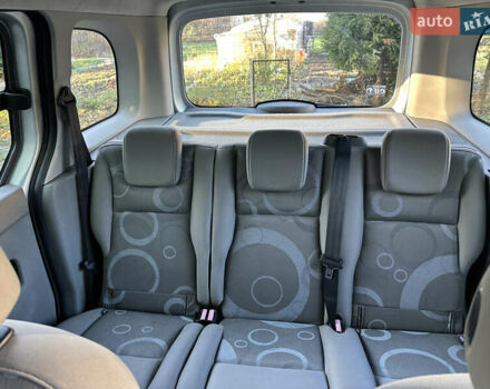 Серый Рено Кенгу, объемом двигателя 1.5 л и пробегом 237 тыс. км за 7350 $, фото 31 на Automoto.ua