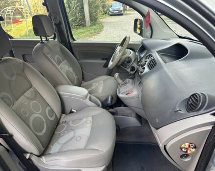 Серый Рено Кенгу, объемом двигателя 1.5 л и пробегом 237 тыс. км за 7350 $, фото 17 на Automoto.ua