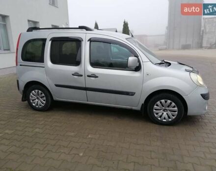 Серый Рено Кенгу, объемом двигателя 1.46 л и пробегом 365 тыс. км за 6300 $, фото 3 на Automoto.ua