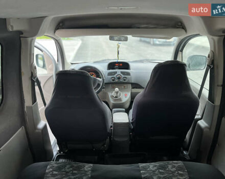 Сірий Рено Кєнгу, об'ємом двигуна 1.5 л та пробігом 242 тис. км за 5499 $, фото 35 на Automoto.ua