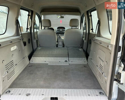 Серый Рено Кенгу, объемом двигателя 1.5 л и пробегом 237 тыс. км за 7350 $, фото 15 на Automoto.ua