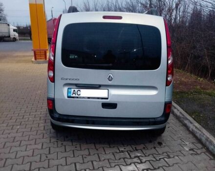 Серый Рено Кенгу, объемом двигателя 1.6 л и пробегом 170 тыс. км за 5888 $, фото 3 на Automoto.ua