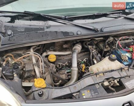 Серый Рено Кенгу, объемом двигателя 1.46 л и пробегом 260 тыс. км за 7300 $, фото 13 на Automoto.ua