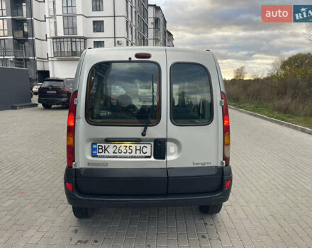 Рено Кенгу 2008 в Ровно на Automoto.ua Серый Рено Кенгу, объемом двигателя 1.5 л и пробегом 268 тыс. км за 4100 $, фото 3 на Automoto.ua