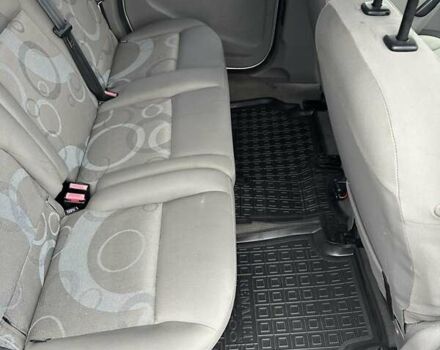 Серый Рено Кенгу, объемом двигателя 1.6 л и пробегом 206 тыс. км за 6000 $, фото 11 на Automoto.ua