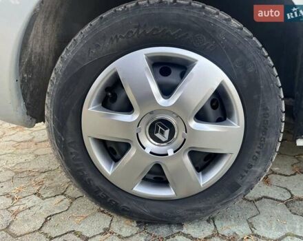 Серый Рено Кенгу, объемом двигателя 1.46 л и пробегом 245 тыс. км за 6250 $, фото 29 на Automoto.ua