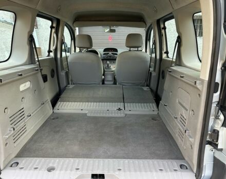 Серый Рено Кенгу, объемом двигателя 1.5 л и пробегом 237 тыс. км за 7350 $, фото 15 на Automoto.ua