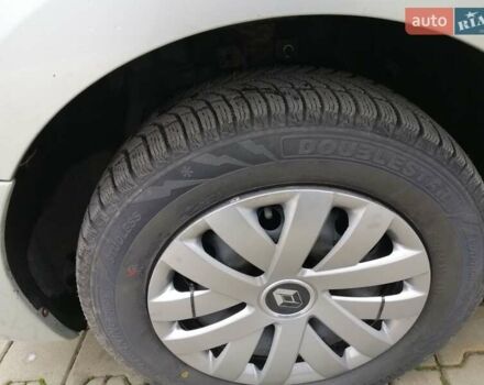 Серый Рено Кенгу, объемом двигателя 1.46 л и пробегом 365 тыс. км за 6300 $, фото 16 на Automoto.ua