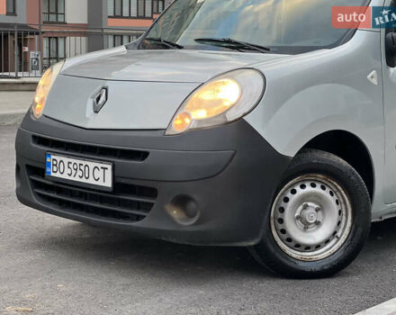Сірий Рено Кєнгу, об'ємом двигуна 1.5 л та пробігом 242 тис. км за 5499 $, фото 3 на Automoto.ua