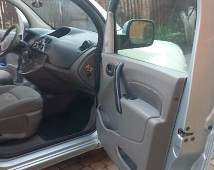 Серый Рено Кенгу, объемом двигателя 1.5 л и пробегом 260 тыс. км за 6200 $, фото 25 на Automoto.ua