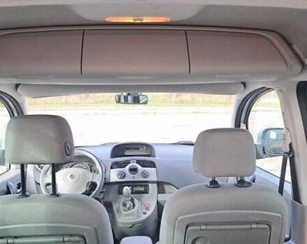 Серый Рено Кенгу, объемом двигателя 1.5 л и пробегом 225 тыс. км за 7300 $, фото 4 на Automoto.ua