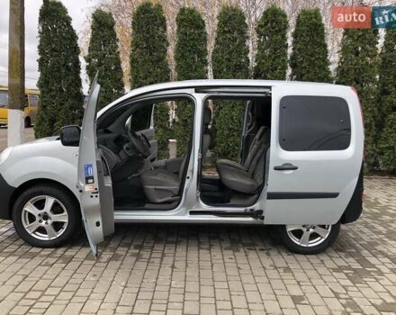 Серый Рено Кенгу, объемом двигателя 1.5 л и пробегом 241 тыс. км за 7600 $, фото 1 на Automoto.ua