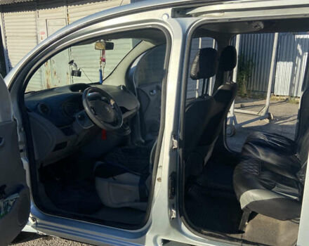 Серый Рено Кенгу, объемом двигателя 1.46 л и пробегом 320 тыс. км за 6500 $, фото 7 на Automoto.ua