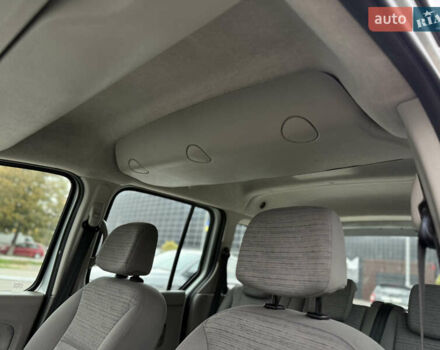 Серый Рено Кенгу, объемом двигателя 1.5 л и пробегом 230 тыс. км за 7600 $, фото 8 на Automoto.ua