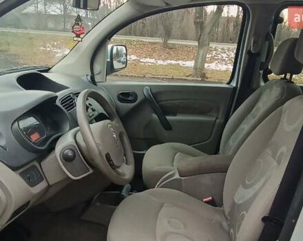 Серый Рено Кенгу, объемом двигателя 1.5 л и пробегом 250 тыс. км за 6900 $, фото 12 на Automoto.ua
