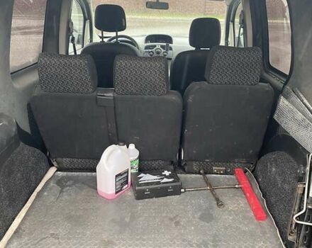 Серый Рено Кенгу, объемом двигателя 1.5 л и пробегом 340 тыс. км за 5500 $, фото 4 на Automoto.ua