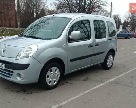 Серый Рено Кенгу, объемом двигателя 1.5 л и пробегом 250 тыс. км за 6900 $, фото 2 на Automoto.ua