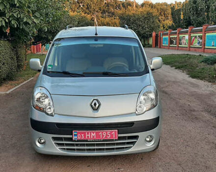 Серый Рено Кенгу, объемом двигателя 1.6 л и пробегом 190 тыс. км за 7750 $, фото 42 на Automoto.ua