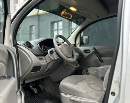 Серый Рено Кенгу, объемом двигателя 1.5 л и пробегом 275 тыс. км за 6700 $, фото 22 на Automoto.ua