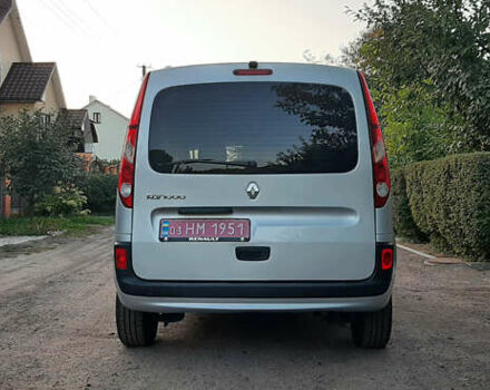 Серый Рено Кенгу, объемом двигателя 1.6 л и пробегом 190 тыс. км за 7750 $, фото 52 на Automoto.ua