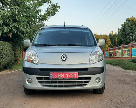 Серый Рено Кенгу, объемом двигателя 1.6 л и пробегом 190 тыс. км за 7750 $, фото 44 на Automoto.ua