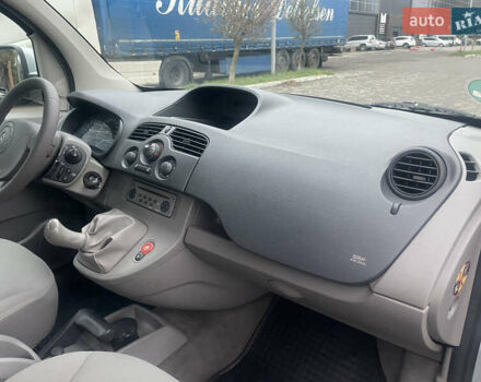 Серый Рено Кенгу, объемом двигателя 1.6 л и пробегом 220 тыс. км за 6950 $, фото 18 на Automoto.ua