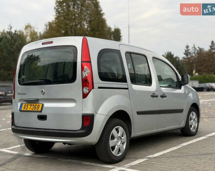 Серый Рено Кенгу, объемом двигателя 1.5 л и пробегом 230 тыс. км за 7600 $, фото 3 на Automoto.ua