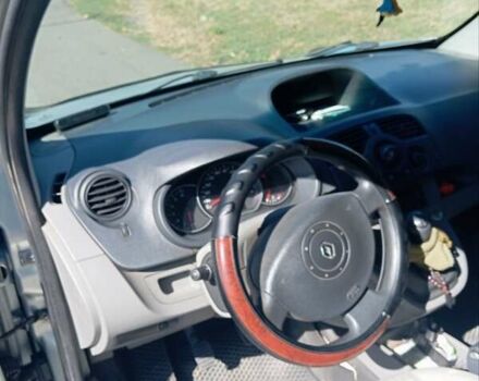 Серый Рено Кенгу, объемом двигателя 1.5 л и пробегом 227 тыс. км за 6400 $, фото 1 на Automoto.ua