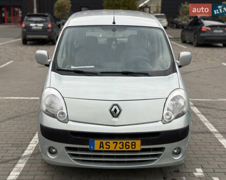 Серый Рено Кенгу, объемом двигателя 1.5 л и пробегом 230 тыс. км за 7600 $, фото 21 на Automoto.ua