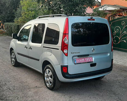 Серый Рено Кенгу, объемом двигателя 1.6 л и пробегом 190 тыс. км за 7750 $, фото 1 на Automoto.ua