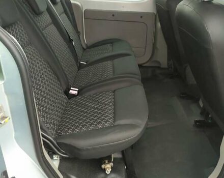 Сірий Рено Кєнгу, об'ємом двигуна 1.6 л та пробігом 187 тис. км за 7600 $, фото 2 на Automoto.ua