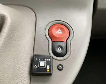 Рено Кєнгу 2010 у Івано-Франківську на Automoto.ua Сірий Рено Кєнгу, об'ємом двигуна 1.6 л та пробігом 220 тис. км за 7700 $, фото 43 на Automoto.ua