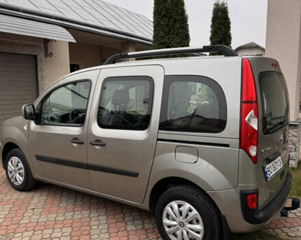 Серый Рено Кенгу, объемом двигателя 1.46 л и пробегом 137 тыс. км за 7500 $, фото 8 на Automoto.ua