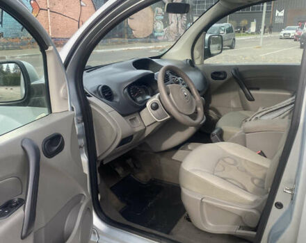 Серый Рено Кенгу, объемом двигателя 1.6 л и пробегом 230 тыс. км за 7450 $, фото 8 на Automoto.ua