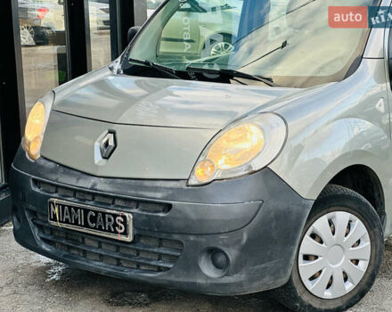 Сірий Рено Кєнгу, об'ємом двигуна 1.5 л та пробігом 302 тис. км за 5800 $, фото 1 на Automoto.ua