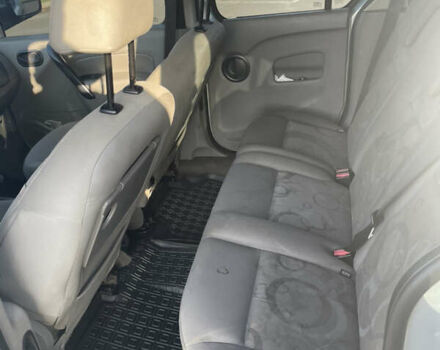 Серый Рено Кенгу, объемом двигателя 1.5 л и пробегом 239 тыс. км за 8000 $, фото 21 на Automoto.ua