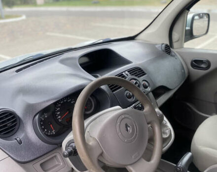 Серый Рено Кенгу, объемом двигателя 1.5 л и пробегом 256 тыс. км за 7650 $, фото 10 на Automoto.ua